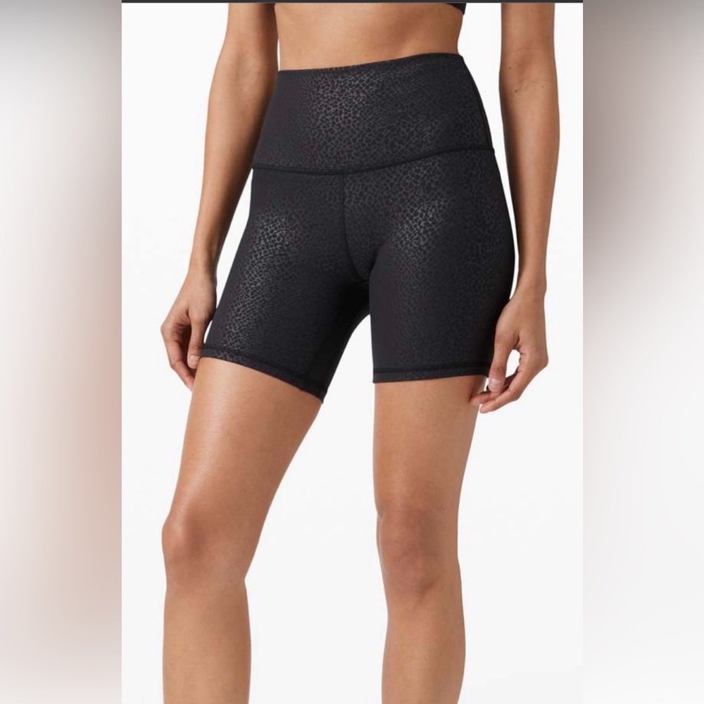 Lululemon align high rise short 6”